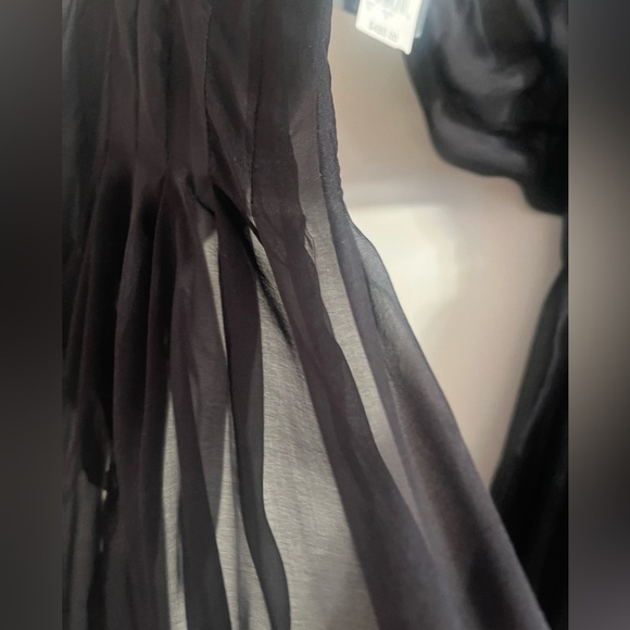 Gio Guerreri Black Sheer scarf//shall made in Italy - Picture 2 of 12